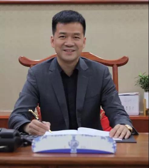 湖北鑫来利陶瓷董事长吴全发：这次疫情既是危机