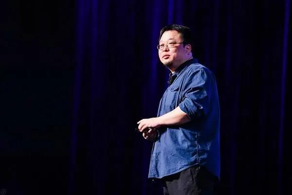 直播观众人数暴跌7成，罗永浩竟也遭遇了“滑铁卢”
