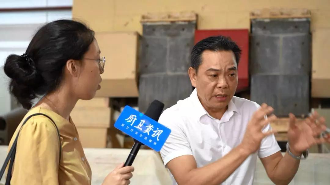 专研卫浴36载，他自主研发一机四模高压注浆机再领风骚