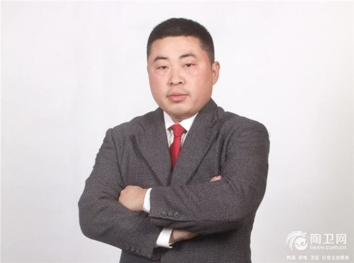 张.jpg