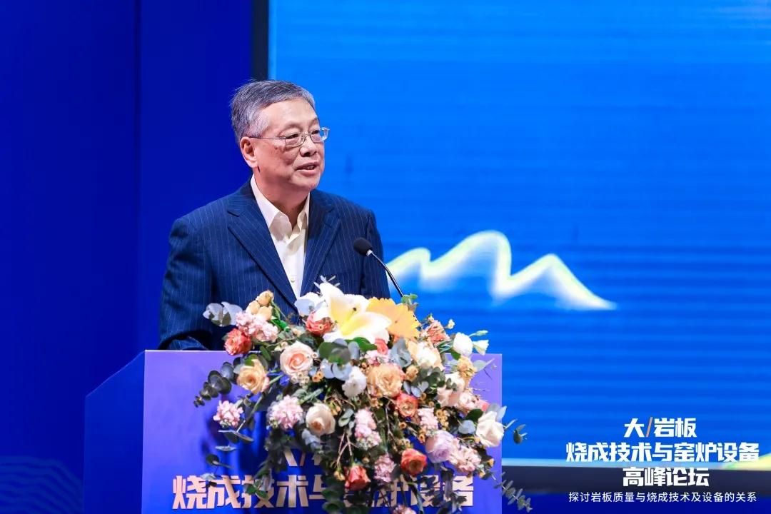 周健儿.jpg