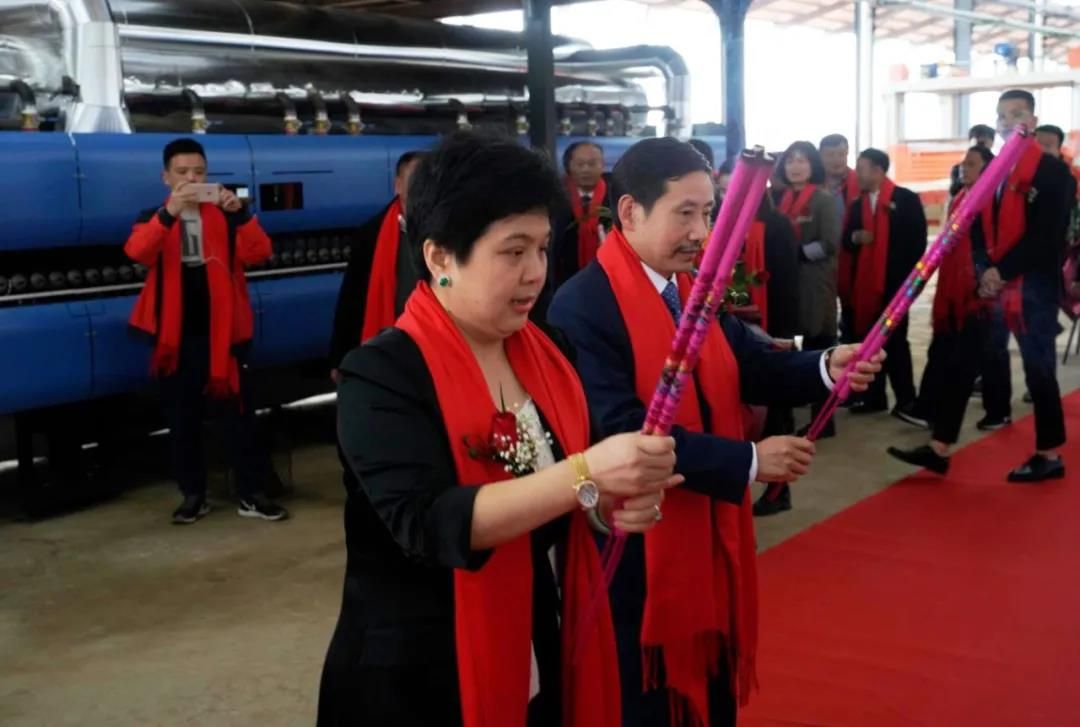 1618828480194705.jpg 金三角集团大岩板智能生产线窑炉顺利点火13.jpg