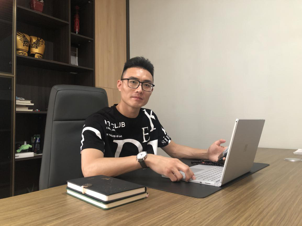 1和盛友业总经理梁石磊.png