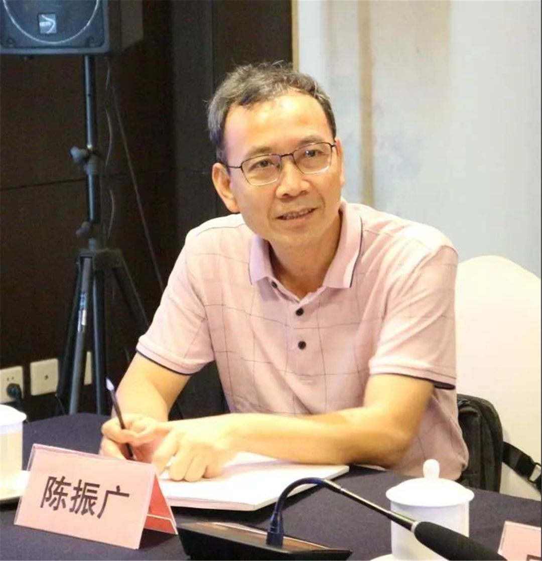 陈振广.jpg