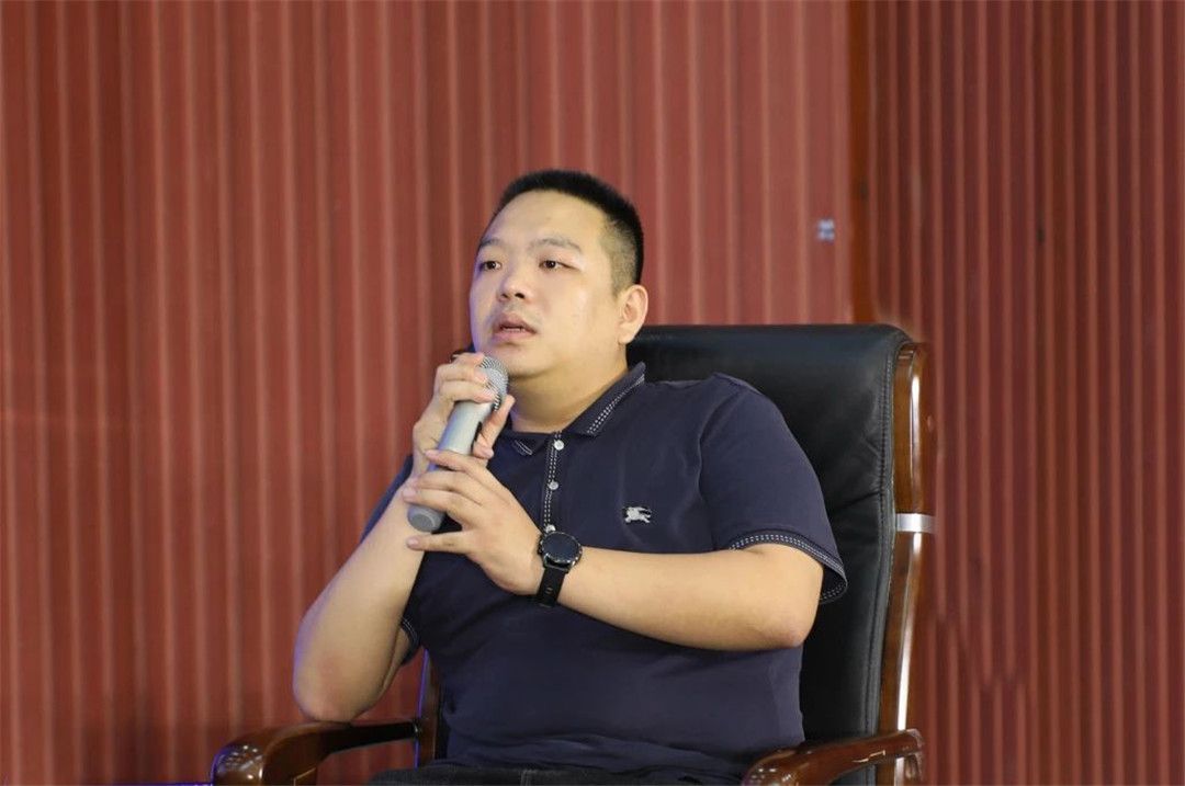 温州高远建材总经理潘泰杰.jpg