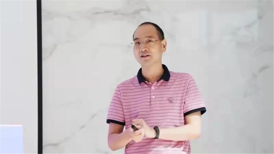 冠军品牌总经理李丹锋.jpg