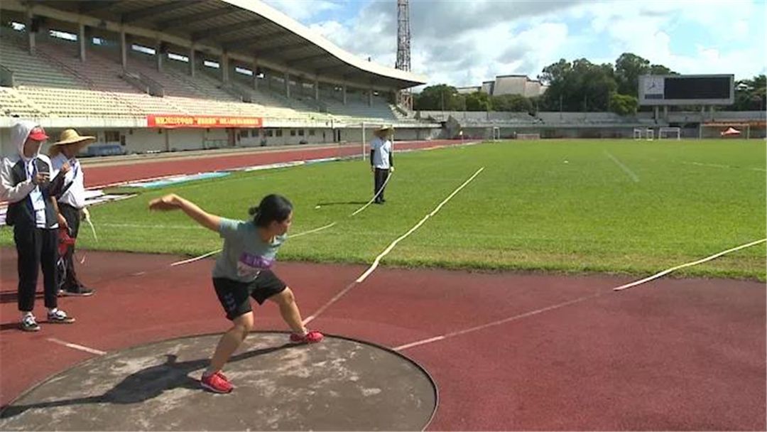 道格拉斯8.jpg