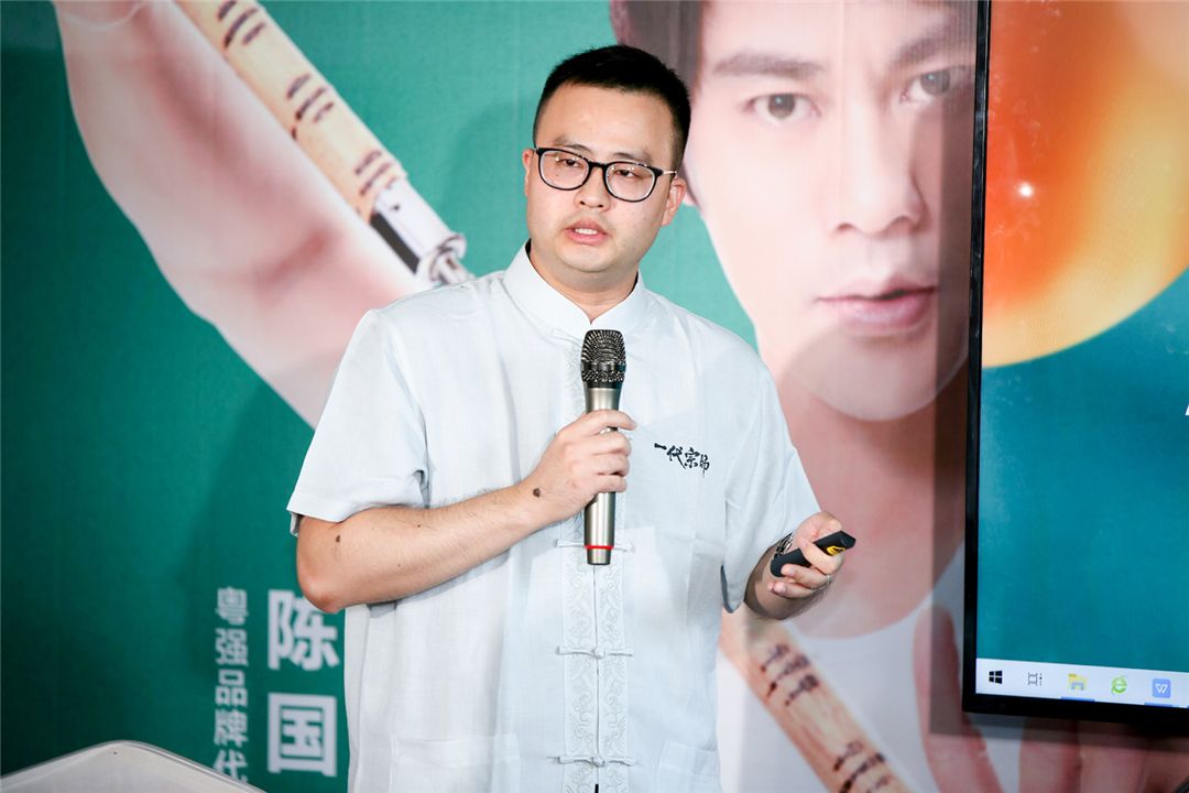 粤强瓷砖5.jpg