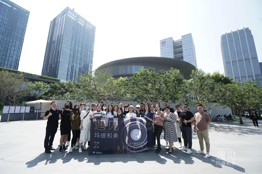 玛缇合照1.jpg