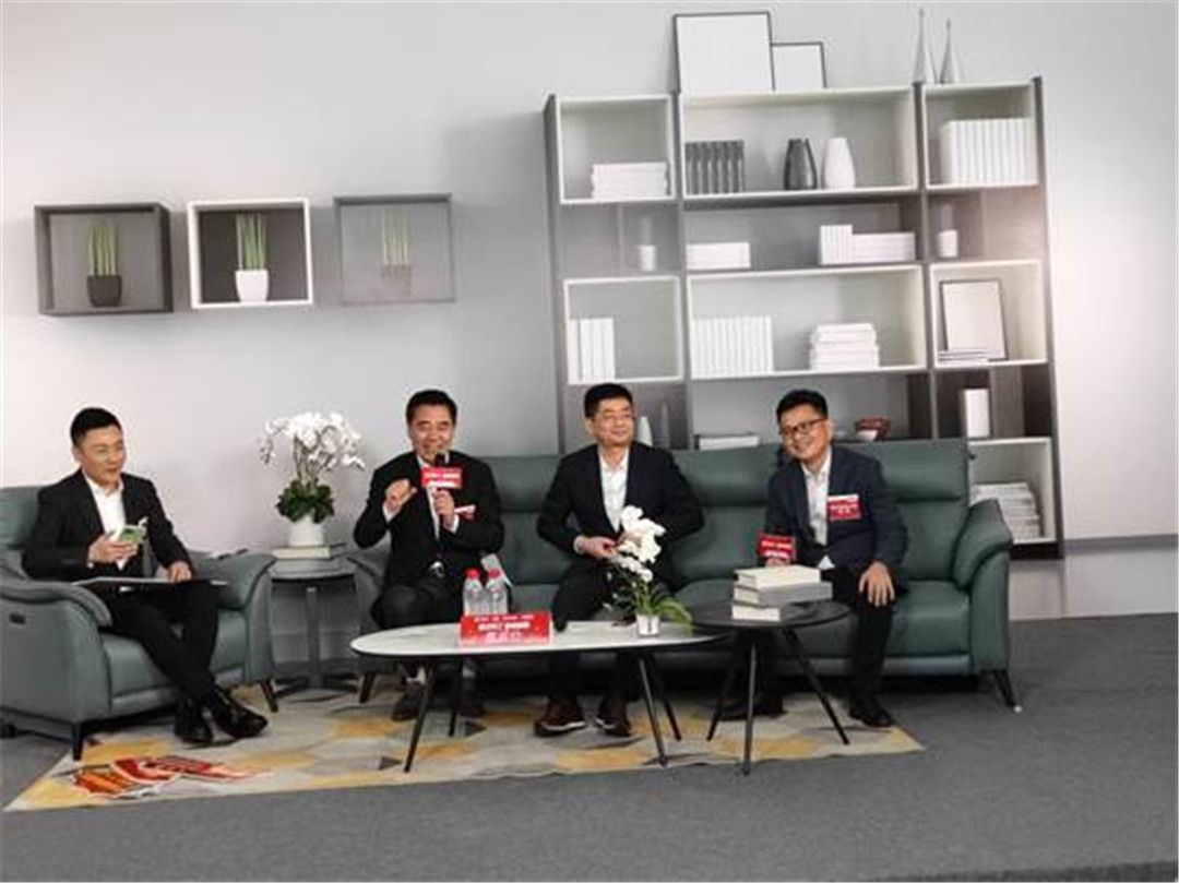 老汪来了！惠达殷慷亮相居然之家直播盛典，双11好物在线等你！.jpg