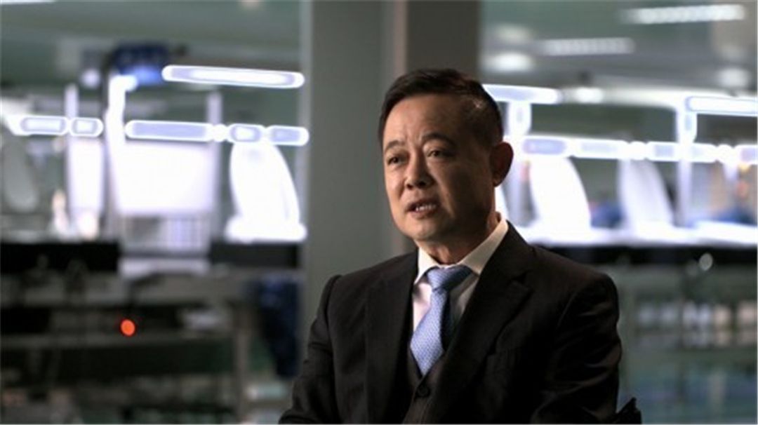 惠达总裁王彦庆再次荣获“追光领袖”奖 (3).jpg