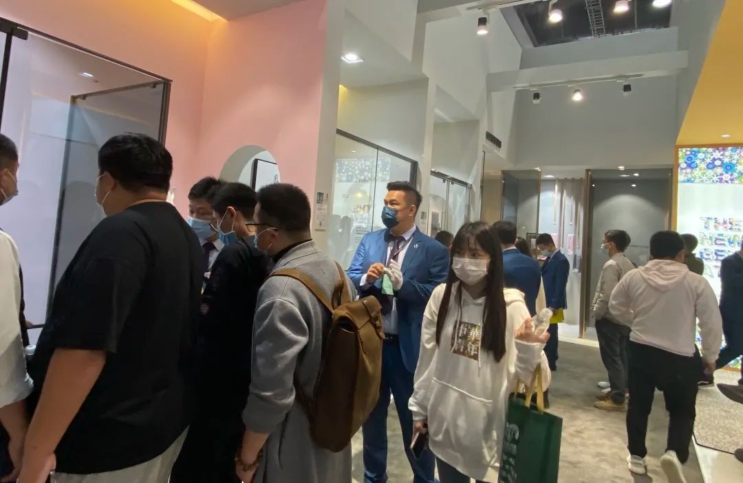 潮玩新生代优普荣耀亮相2021广州设计周，领潮高端淋浴空间 (22).jpg