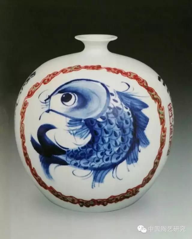 祝正茂，1965 年生，江西玉山人，景德镇陶瓷学院美术系毕业.jpg