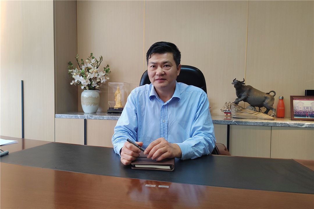 02 英皇集团董事长庞健锋.jpg