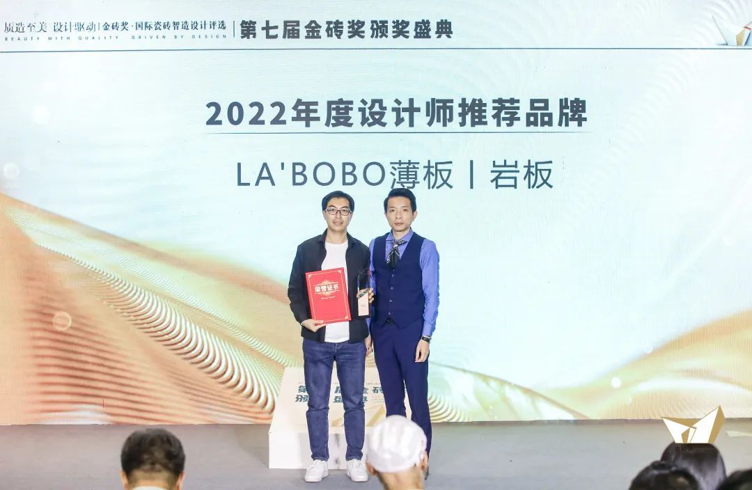 LA’BOBO6.jpg