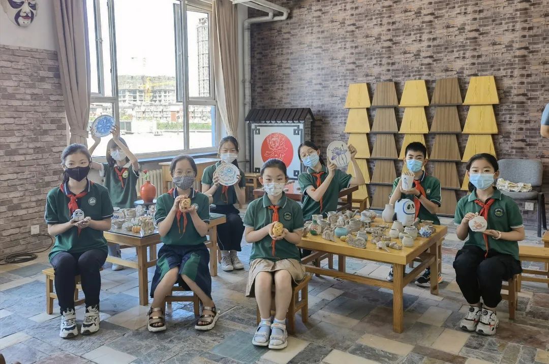 盛世长安小学陶艺社团迎六一活动展示6.jpg