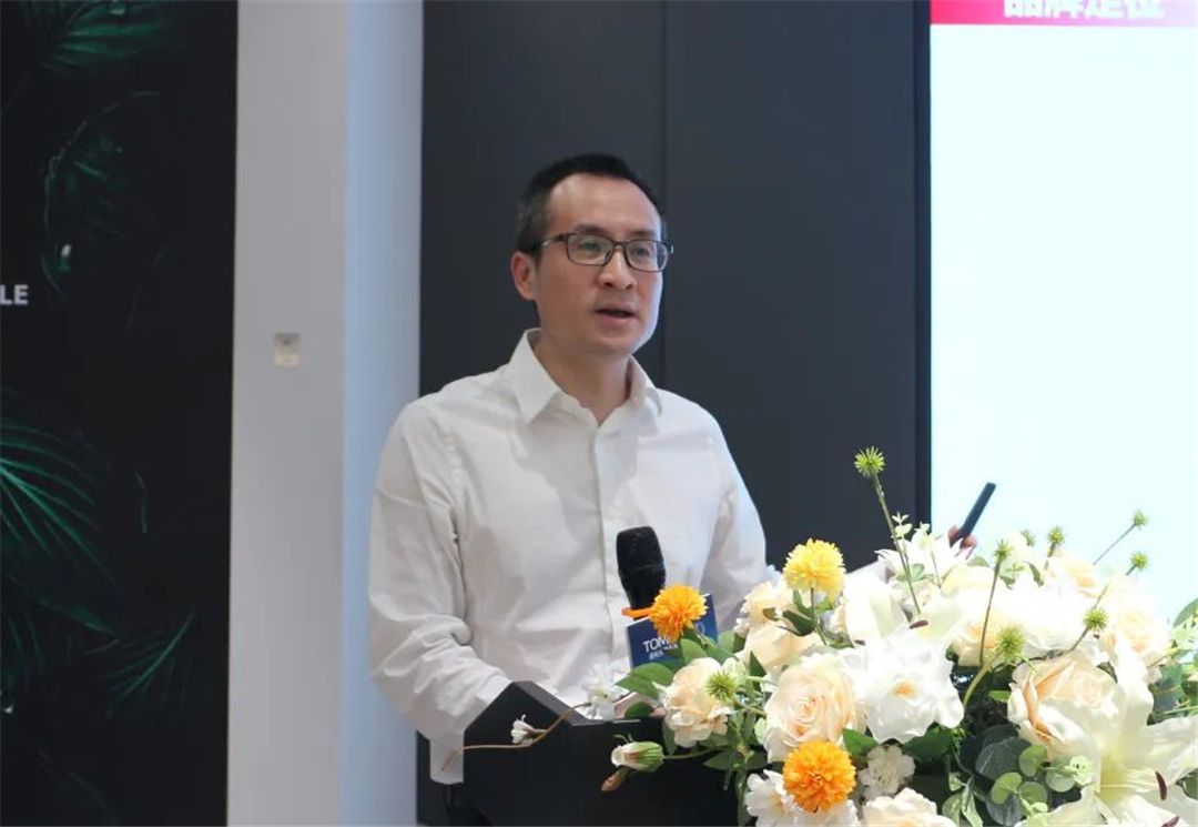 通利大理石瓷砖总经理区波成.jpg