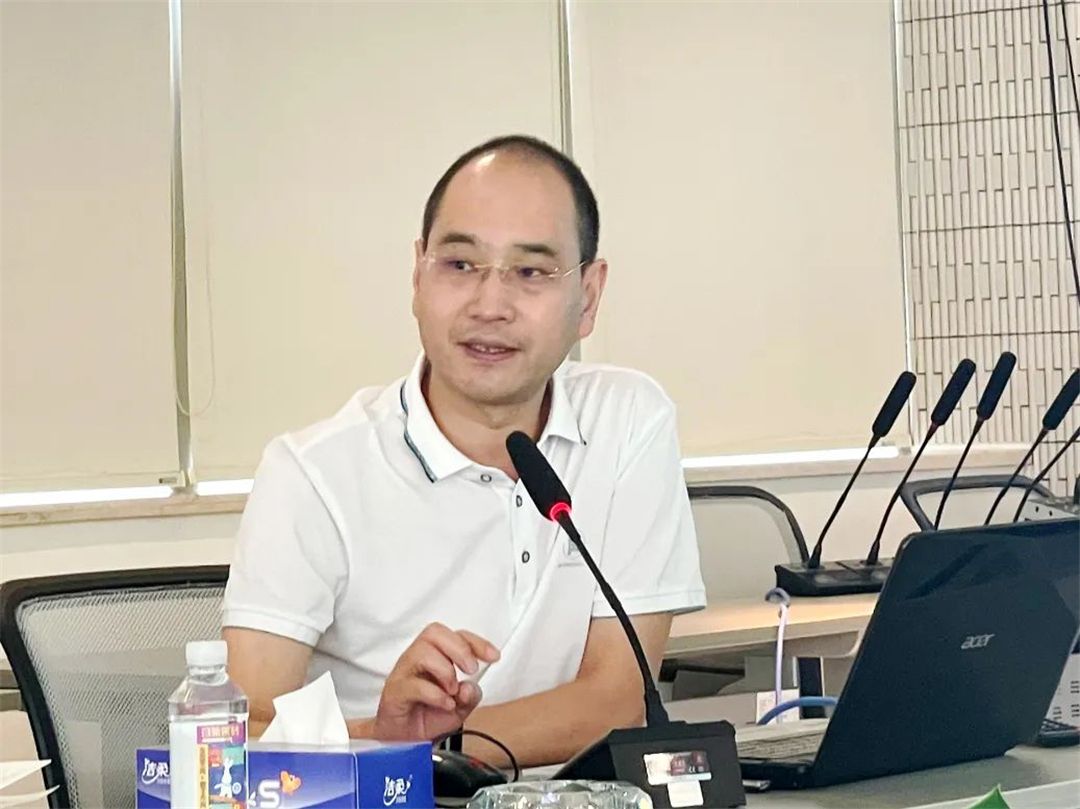 白兔瓷砖华东公司总经理李丹锋.jpg