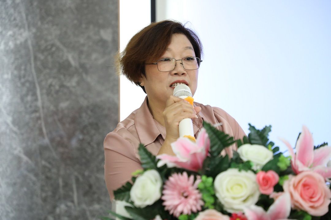 张代兰.jpg